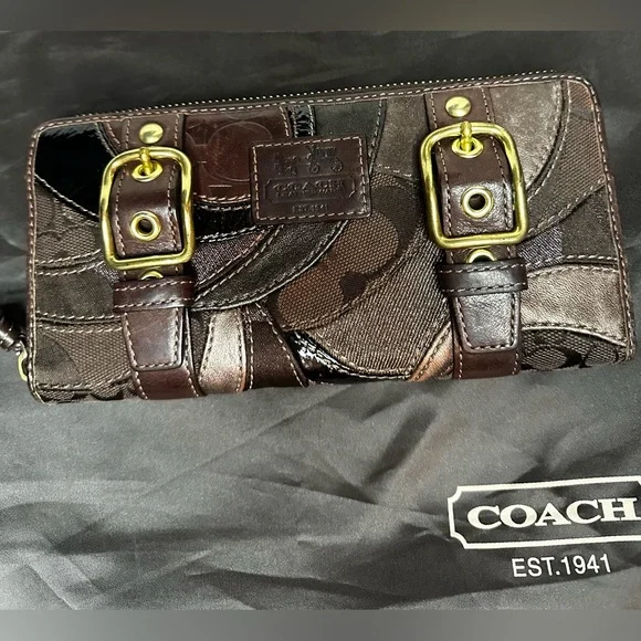 Coach Est. 1941 Rare Zoe Double Buckle Patchwork Leather Long Wallet EUC - Picture 4 of 16